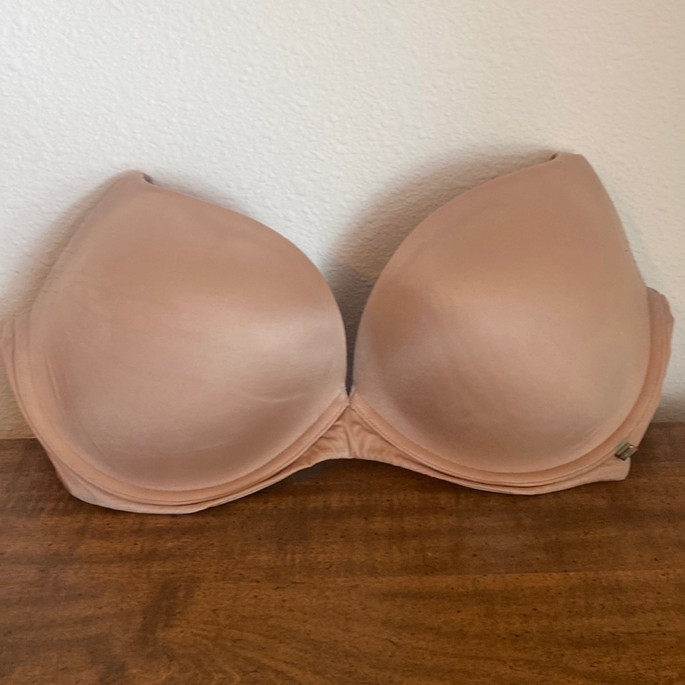 Very sexy plunge bra